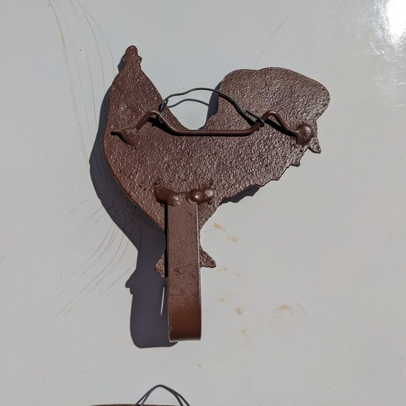 3 Animal Cast Iron Hooks - Cow - Rooster - Pig - Very Cute and Heavy Wall Hooks - Picture 8 of 14